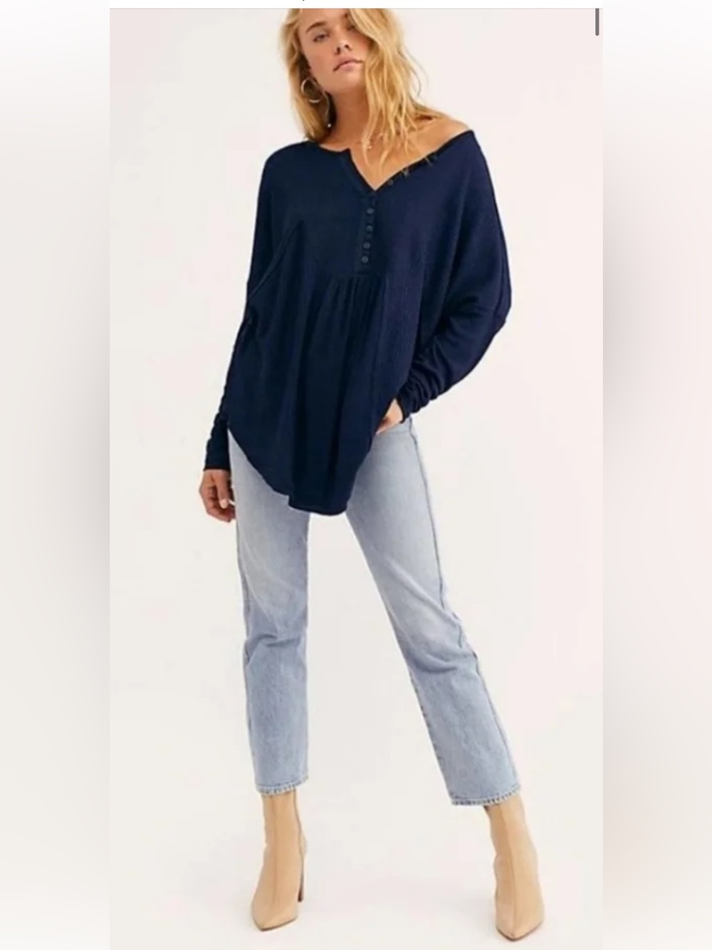Free People medium loose for Leo henley top . - Picture 9 of 13